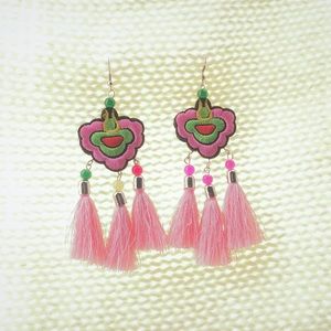 Dangle earrings